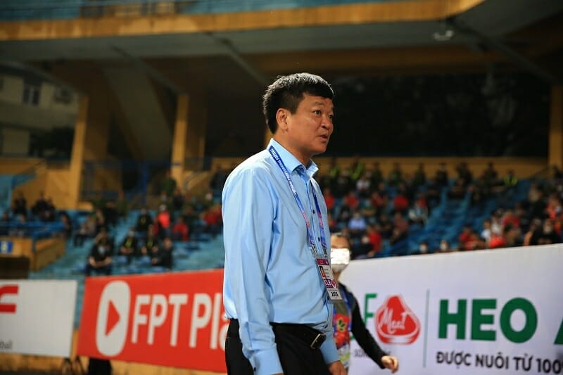 CĐV lại đốt pháo sáng, chủ tịch CLB Hải Phòng trách ngược Hà Nội FC