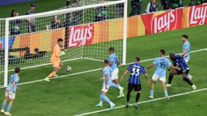 Bóng đá Ý nhận cái kết bi tráng ở sân chơi châu lục